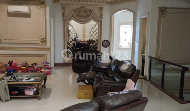 Dijual Rumah di Komplek Taman Palem Lestari Jakarta Barat - foto 1
