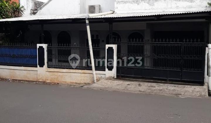 Kost Dijual SHM Strategis di Palmerah, Jakarta Barat - foto 1