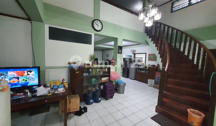 Rumah 1.5Lt Strategis Grogol Jakarta Barat - foto 1