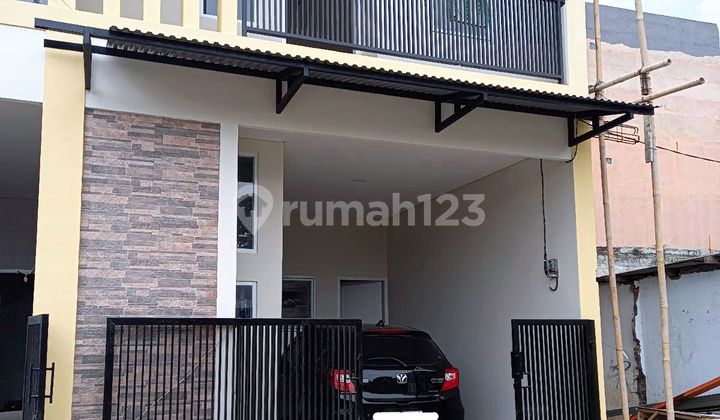 Dijual Rumah 2 Lantai Baru Duri Kosambi Jakarta Barat Full Bangunan - foto 1