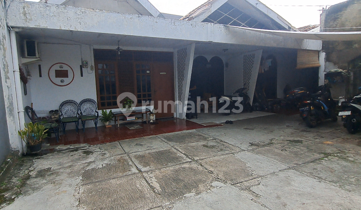 Rumah 550 Meter di Kawasan Elit Slipi Jakarta - foto 1