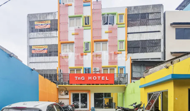 Gedung 5 Lantai Pinggir Jalan Raya Besar Cocok Hotel atau Kos Wilayah Komersial Aktif. di Jl. Mangga Besar Raya, Kartini, Sawah Besar, Kota Jakarta Pusat, Dki Jakarta, Indonesia, 10750, Mangga Besar - foto 1