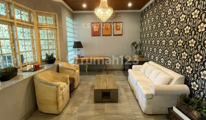 Rumah Rapih Bersih di Blok Tengah Intercon - foto 1