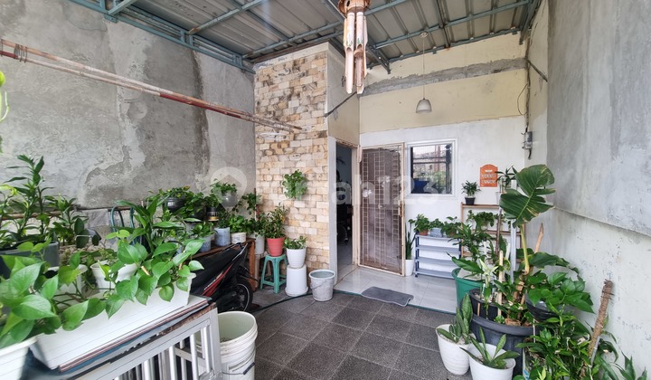 Rumah 2 Lantai Dijual di Komplek Semanan Jakarta Barat - foto 1
