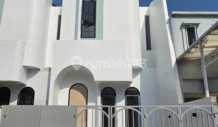 Dijual Rumah Brand New Little Santorini Di Citra 2 - foto 1
