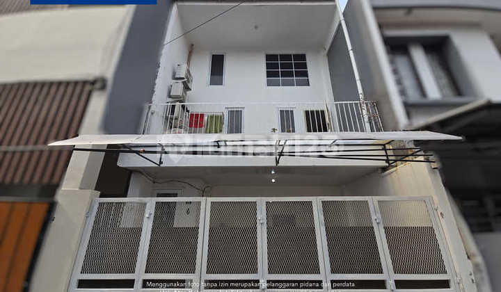 Rumah Dijual Tanjung Duren Lokasi Strategis Hadap Utara LT 55m2 - foto 1