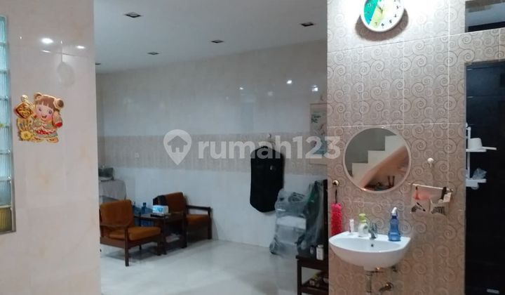 Rumah 3 Lantai Di Taman Palem Lestari Ukuran 6 X 15 - foto 1