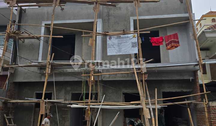 Rumah Brand New Bagus Siap Huni Di Kavling Dki Jakbar - foto 1