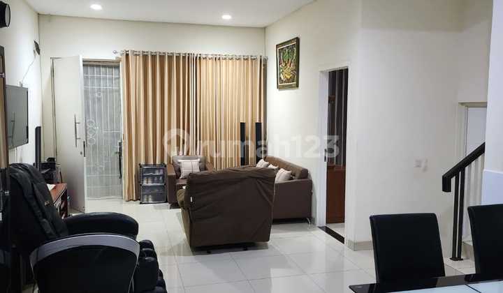 Amerika 8X15 - Full Bangunan. - foto 1