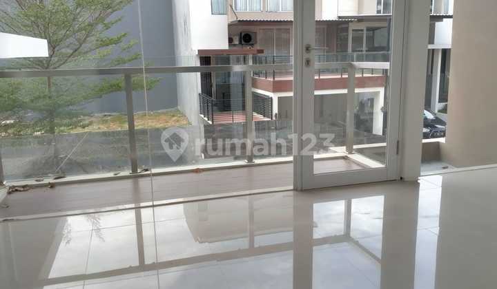 Dijual Murah Rumah Baru Belum Pernah Dihuni Free Ac 3 Unit Di Citra 8 Jakarta Barat - foto 1