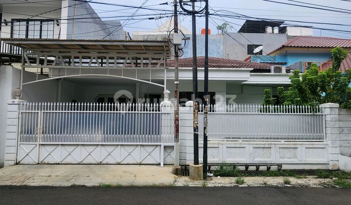 Dijual Rumah Siap.huni Dikemanggisan Utama.3 - foto 1