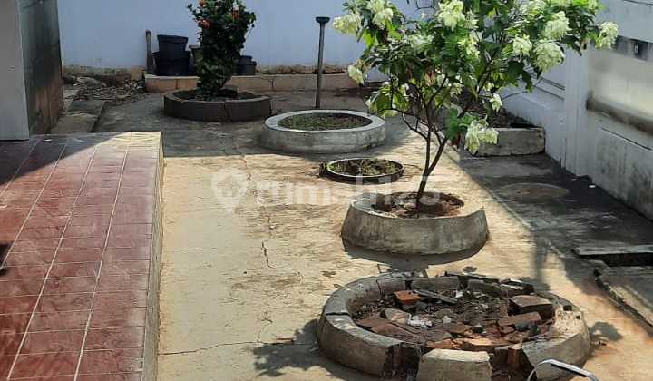 Dijual Rumah Di Komplek Kemanggisan Utama Ferrysoneville Jakarta Barat - foto 1