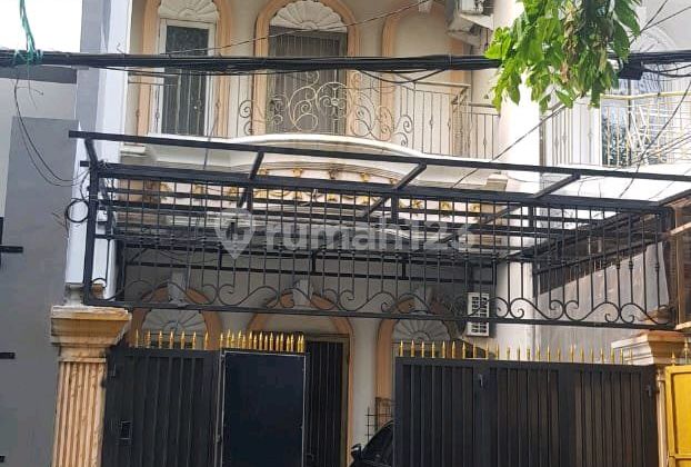 Kost SHM Furnished di Jelambar, Jakarta Barat — Strategis - foto 1