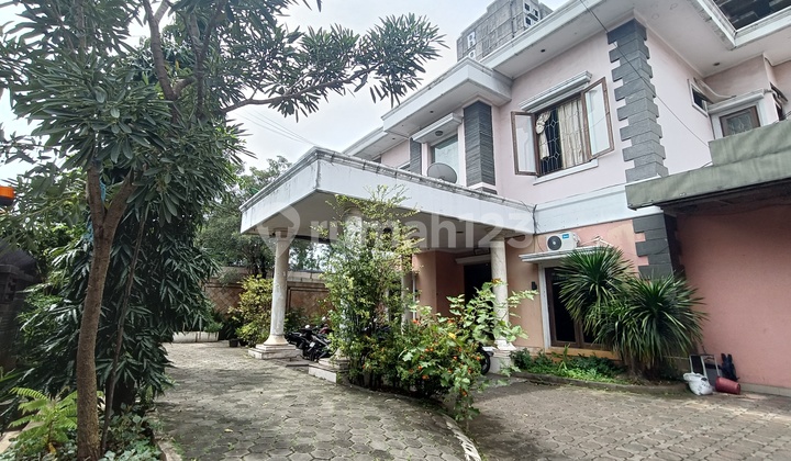 Dijual Rumah Kebon Jeruk Dekat Binus Cocok untuk Kos Kosan - foto 1