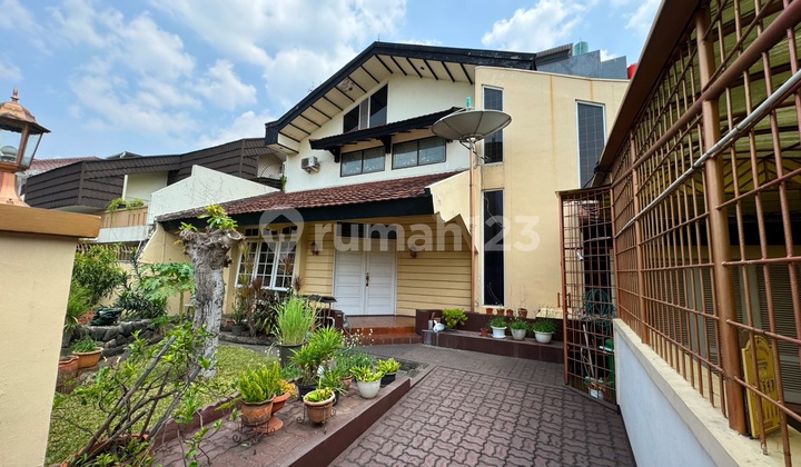 Rumah Siap Huni 2Lt Strategis Jalan Boulevard Duri Kepa Dekat Tanjung Duren Jakarta Barat - foto 1