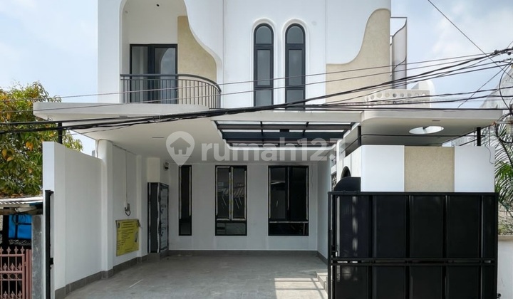 Rumah Baru 3 Lantai di Komplek Kft Cengkareng Barat. Jak Barat - foto 1