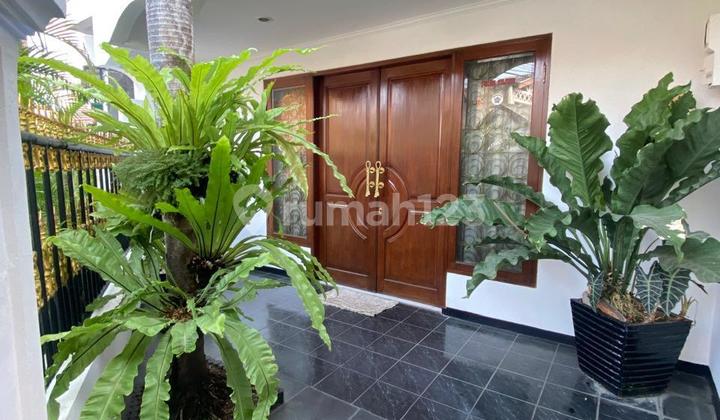 Rumah Dijual di Palmerah Jakarta Barat - foto 1