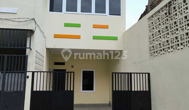 Rumah Baru 4X12 Strategis Cengkareng Dekat Taman Palem Jakarta Barat - foto 1