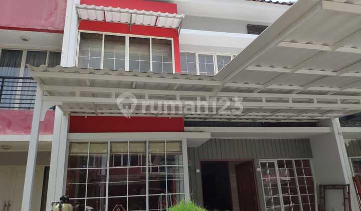 Rumah Luas Sudah Renov di Golflake Dekat Pintu Tol Kapuk Kamal Cengkareng - foto 1