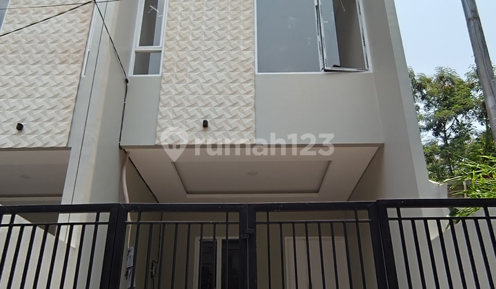 Rumah Baru Grogol Roxy Minimalis Modern - foto 1