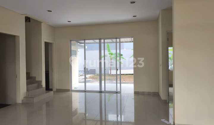 Rumah di Amerika Latin,Greenlake,Uk 11X25m, Shm,Timur Laut,Harga:6.4 M - foto 1