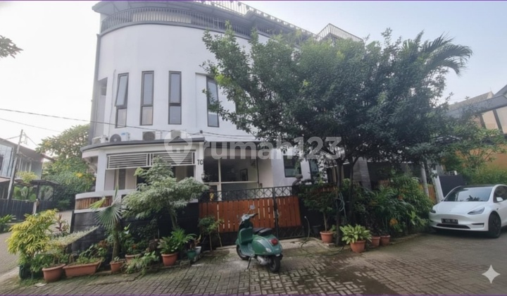 1476 Rumah Kpbd Kebon Jeruk - foto 1