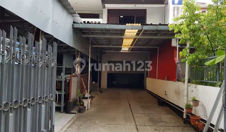 Rumah Luas Jarang Ada di Tomang Jakarta Barat - foto 1