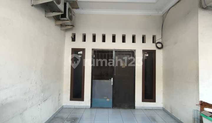 Jual Cepat Rumah Plus Kost Dekat Kamp Esa Unggul - foto 1