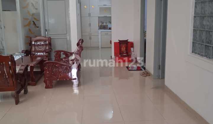 Rumah Murah 2 Lantai di Taman Palem Lestari Cengkareng Kalideres Jakarta Barat - foto 1