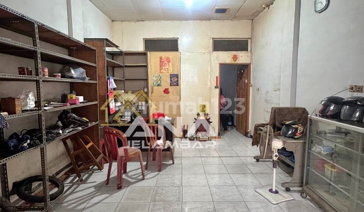 Ana Rumah Uk 4.15X18.5m Pinggir Jalan Lebar Jelambar - foto 1