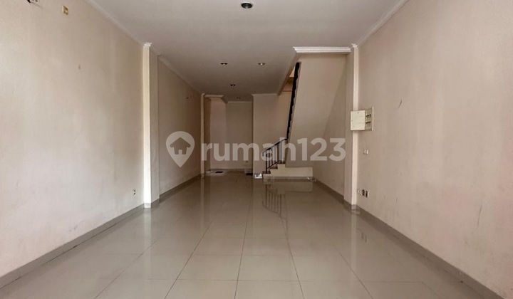 Rumah Green Lake City, Lt 67,5M, Hrg 3,8M, Jakarta Barat - foto 1