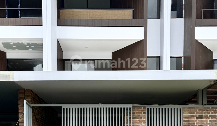 Jual Cepat Rumah Baru Lavender 5X12m2 di Puri Botanical - foto 1