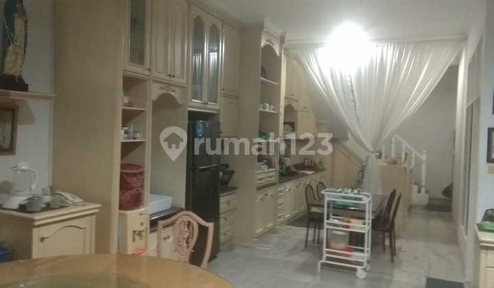 Dijual Rumah Bagus Letak Strategis Tamansari, Jakarta Barat - foto 1