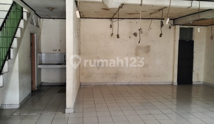 Rumah 2 Lantai di Jembatan Lima, Lokasi Strategis - foto 1
