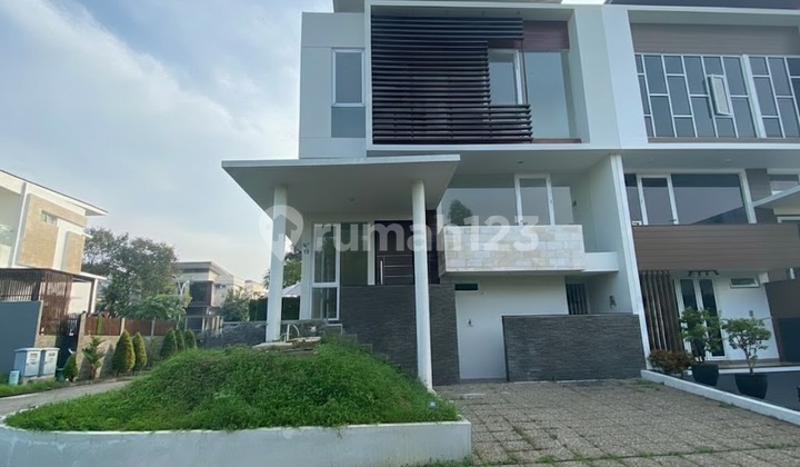 Rumah Citra Garden 8 Luas 12X15m Hoek Siap Huni - foto 1