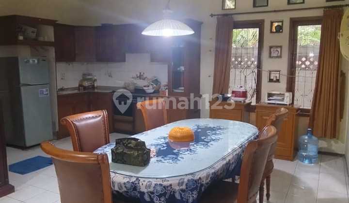 Dijual Cepat Rumah Cantik Luas Dekat Kampus Binus di Kebun Jeruk ,Jakarta Barat - foto 1