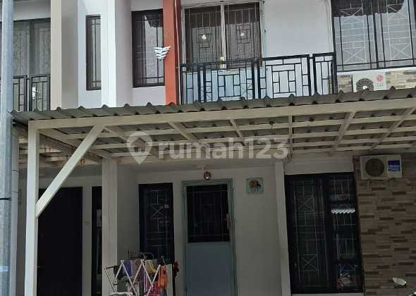 Dijual Cepat Rumah 2 Lantai 4 KM di Green Lake City Cluster Asia - foto 1