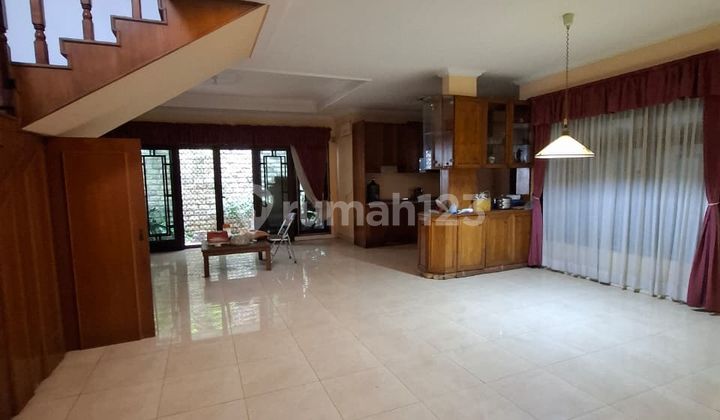 Turun Harga Rumah 2 Lantai di Jelambar Selatan - Jakarta - foto 1