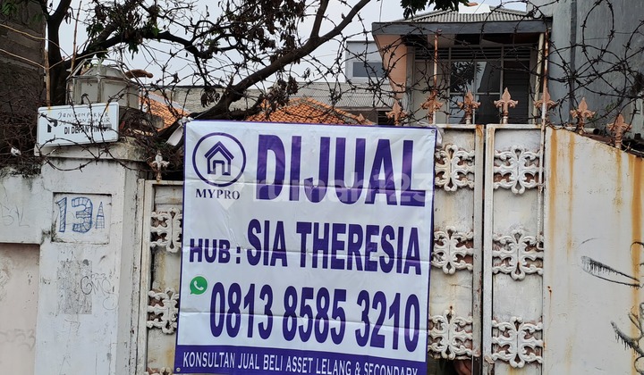 Di Jual Rumah' Tua Daerah Palmerah - foto 1
