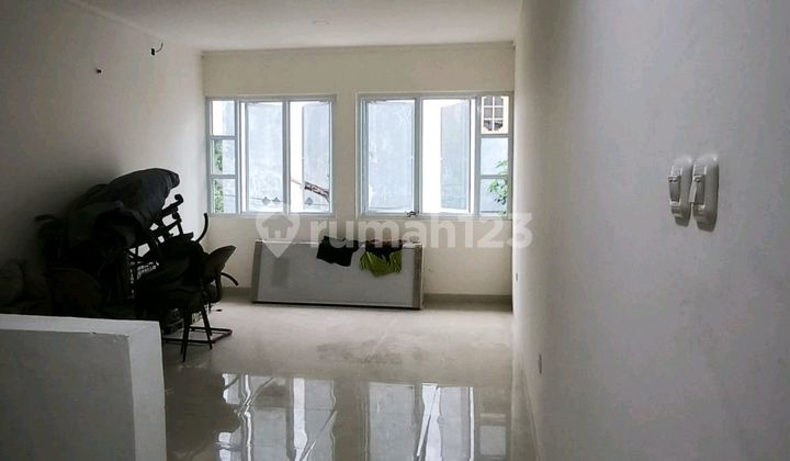 Di Jual Rumah Barucitra 1Extukuran 4X12m3 Lantailistrik 4400Wair Sumur Jetpum Torensurat SHM PBB IMB Akses Mobil bisa Kprhrg 1,2M Turun ke 1.08 M. Nego - foto 1
