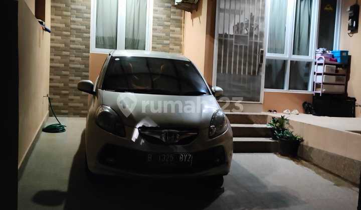 Rumah 2.5 Lantai Duri Kepa Kebon Jeruk , Bebas Banjir Akses Masuk Mobil Jakarta Barat - foto 1