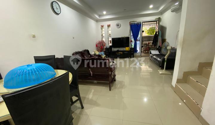 Casa Jardin Jual Cepat Siap Huni Semi Furnish Bangunan 2.5 Lantai - foto 1