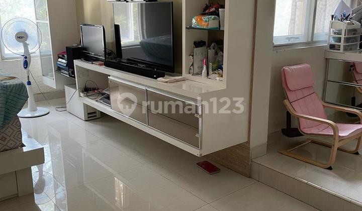 Rumah Siap Huni di Casa Jardin Jakarta Barat. 14X15 M - foto 1