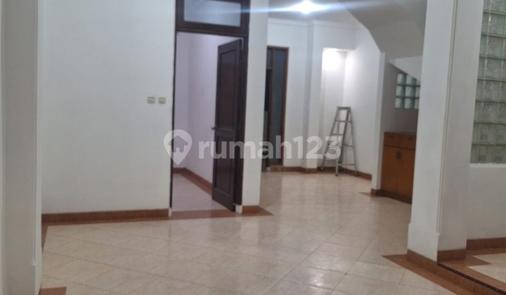 Rumah 2 Lantai Taman Surya5 Uk6x18m - foto 1
