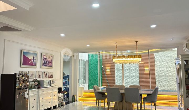 Dijual Rumah Bagus 2 Lantai Siap Huni Bebas Banjir - foto 1