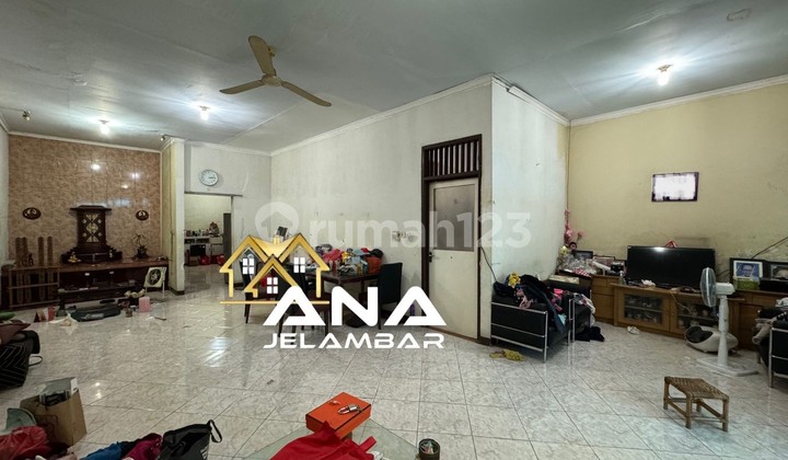 Ana Rumah Hitung Tanah Uk 12X25m 1.5Lt di Jelambar - foto 1