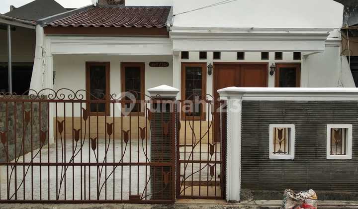 Dijual Rumah Rapi Taman Alfa Lokasi Strategis - foto 1