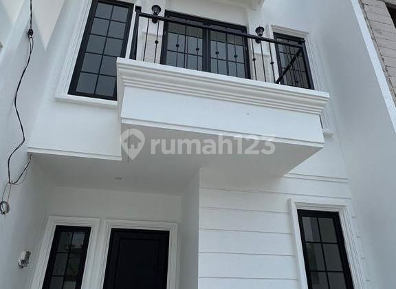 Dijual Rumah Meruya Jakarta Barat 6,25X20 2 Lantai 2,35M - foto 1