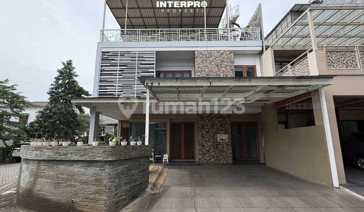 Rumah 3,5 Lantai Siap Huni Puri Mansion Hadap Selatan - 174M2 - foto 1