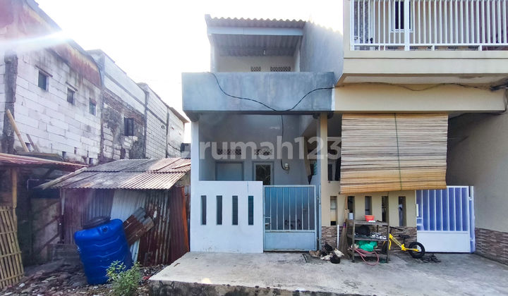 Rumah 2 Lantai SHM 8 Menit ke Gerbang Tol Kayu Besar 1 bisa KPR J43642 - foto 1